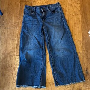 Apt 9 Wide leg cropped jeans size 6